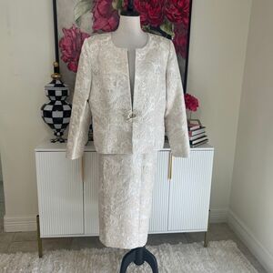 Lily & Taylor Floral Jacquard Jacket and Pencil Skirt Matching Set Beige Size 14